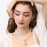 luxury design pearls choker necklace female irregular gold color bead pendant necklaces for women ot clasp 2019 fashion jewelry