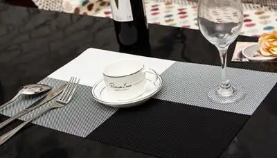 Бесплатная доставка подставка под тарелку коврик для обеденного стола из ПВХ