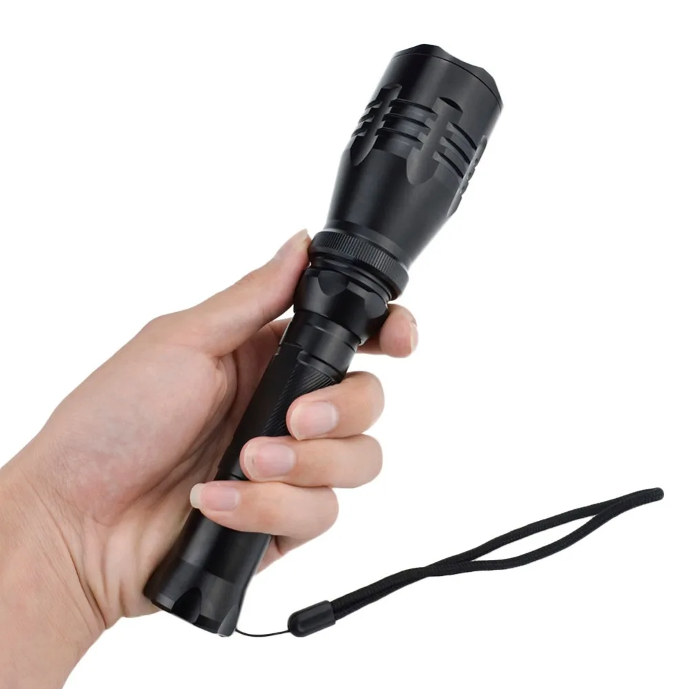 Тактический светодиодный фонарик Cree R5 с глубоким плавным отражателем 500 м