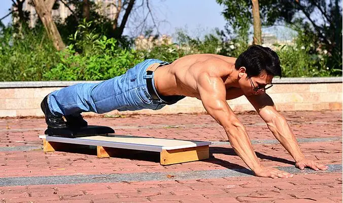 Многофункциональный тренажер для мышц живота скользящая доска с эффектом пуш ап