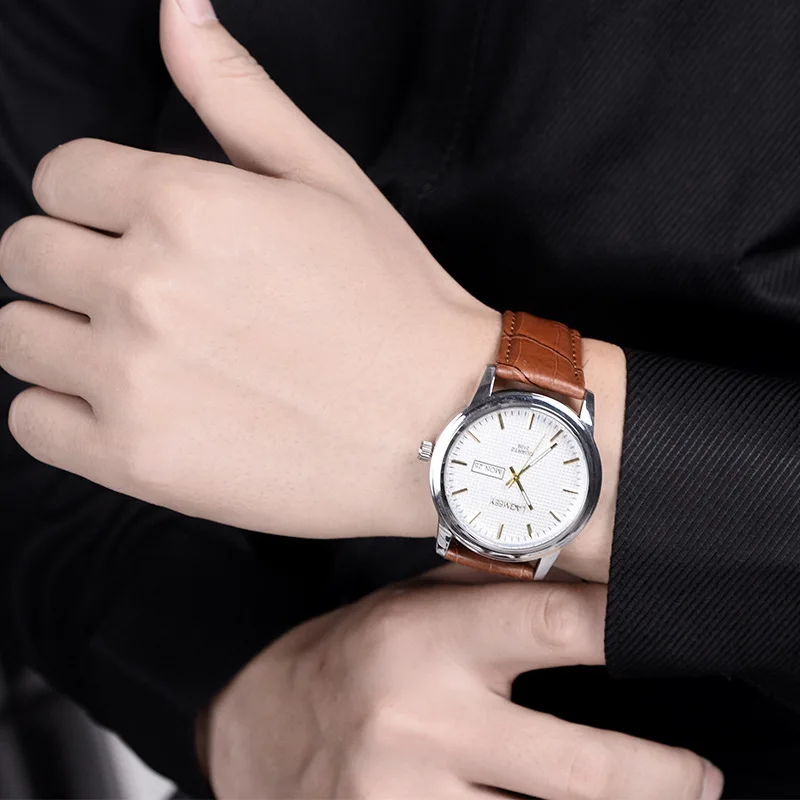 Классический Ман серебристый корпус бизнес часы с двойной Календари дисплей