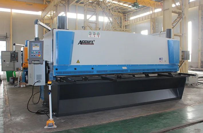 Hydraulic pendulum plate shearing machine |