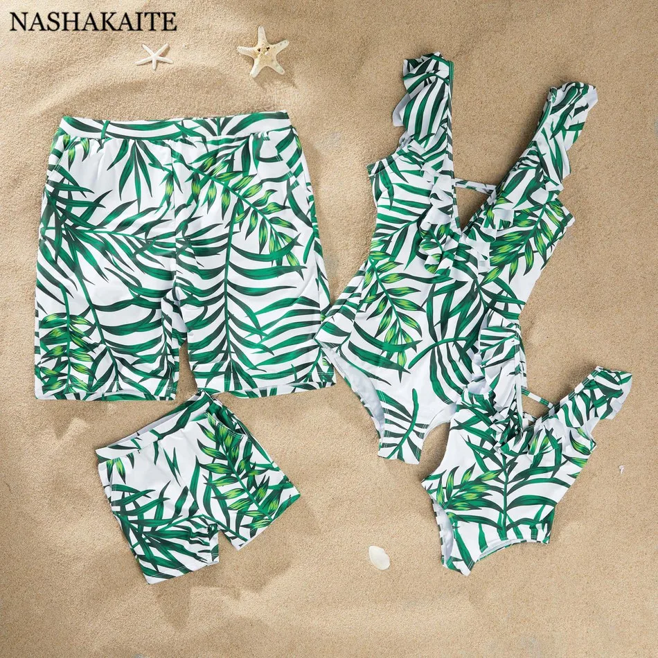 NASHAKAITE, семейный купальник, лето, с принтом тропических листьев, купальник для мамы и дочки, пляжная одежда для мужчин и мальчиков, плавки