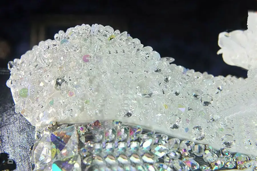 Женское кружевное вечернее платье элегантное ажурное без рукавов с открытой