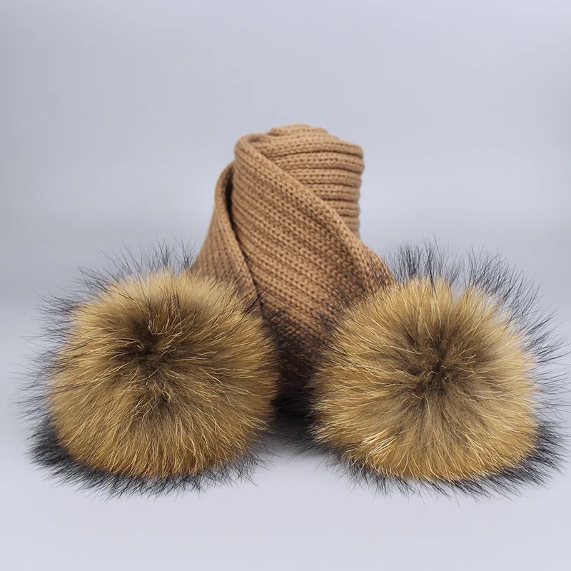 Scarf Khaki Шапка с помпонами для мальчиков и девочек, теплые вязаные с помпоном из меха, шапка с помпоном и шарф, комплект, детская зимняя шапка с помпоном из натурального меха енота, Skullies - Цвет: Scarf Khaki