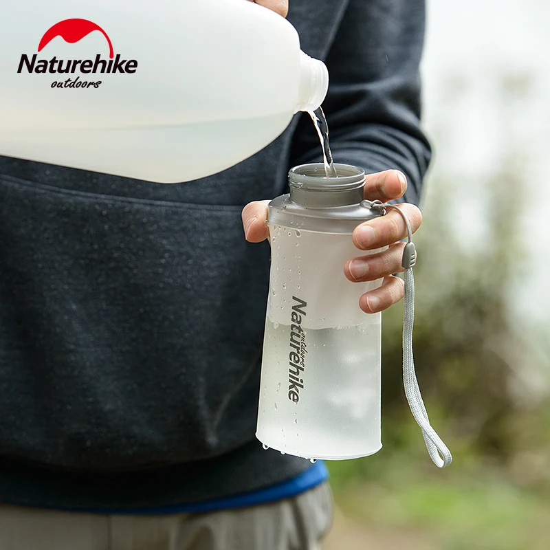 Спортивная бутылка NatureHike портативная силиконовая складная для воды занятий