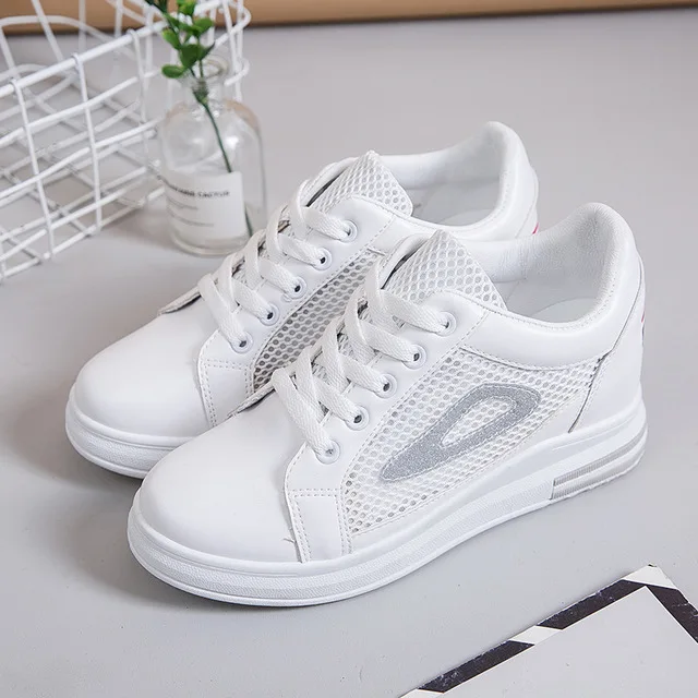 Модные летние сетчатые Женские повседневные туфли на танкетке визуально