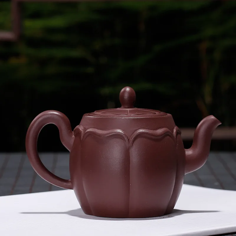 Руды высокого лотоса фиолетовый глиняный горшок небольших продуктов играть