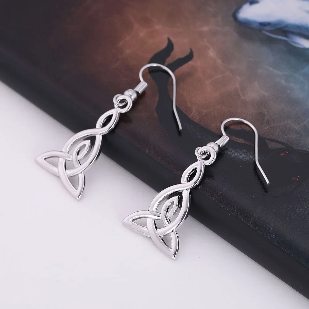 Серьги Skyrim Infinity Love triangle Celtics женские серьги с узлом для самостоятельного