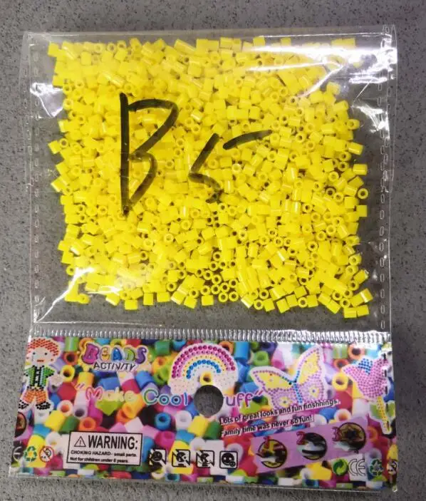 1000 шт Бусины 2,6 мм бусины Perler 2,6 мм DIY игрушки для рукоделия белые черные бусины ручной работы 3D Пазлы пополняемая посылка - Цвет: B5 yellow