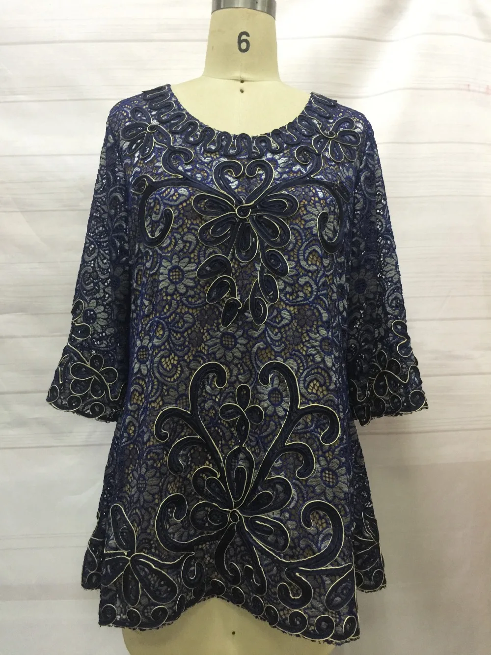 

Plus Size Vintage Embroidery Geometric Three Quarter O-neck blue red Black Long Spring Autumn Summer Women T Shirt
