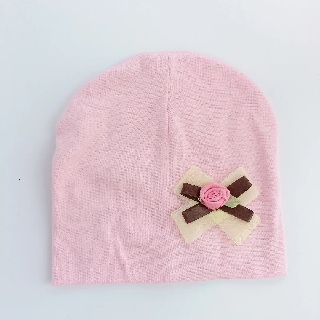 light pink Брендовая шапочка для маленьких девочек, хлопковая шапочка с цветком и галстуком-бабочкой для девочек от 6 месяцев до 3 лет - Цвет: light pink