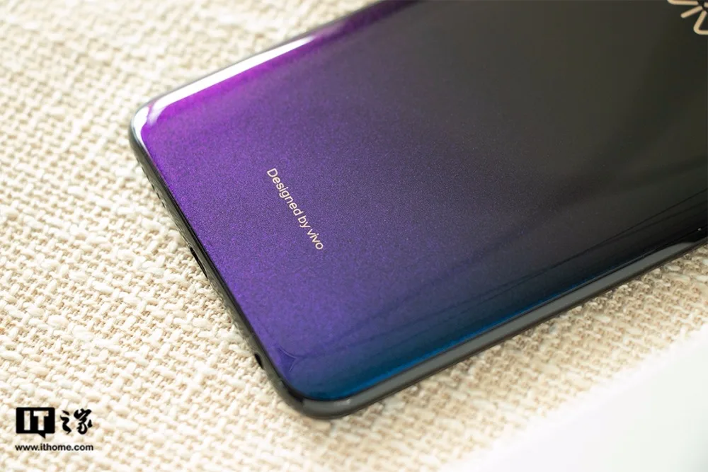 Vivo Z3 мобильный телефон 4G LTE Snapdragon 710/670 Восьмиядерный 4G/6G+ 64G/128G 6," FHD+ инфракрасный Телефон для пробуждения лица E Android 8,1