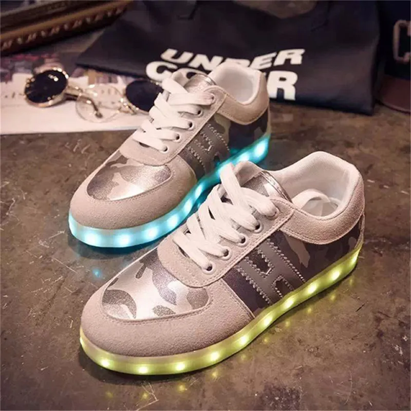 ПРИВЕЛО Обувь мужчины Кроссовки USB Зарядка Новый tenis led пара Флэш-квартира с