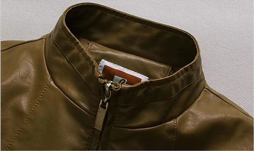 Мужская кожаная куртка белая короткая приталенная мотоциклетная верхняя одежда