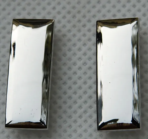 

WW2 PAIR OF US ARMY FIRST LIEUTENANT OFFICER RANK INSIGNIA BADGES