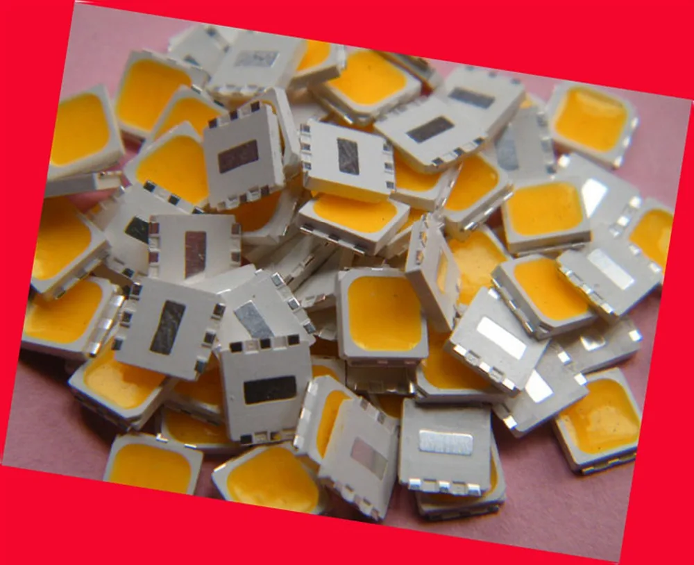 100piece/lot Taiwan imports Luming Si highlighted leds 3V 5252 SMD LED 0.5 W warm white light emitting diode | Лампы и освещение