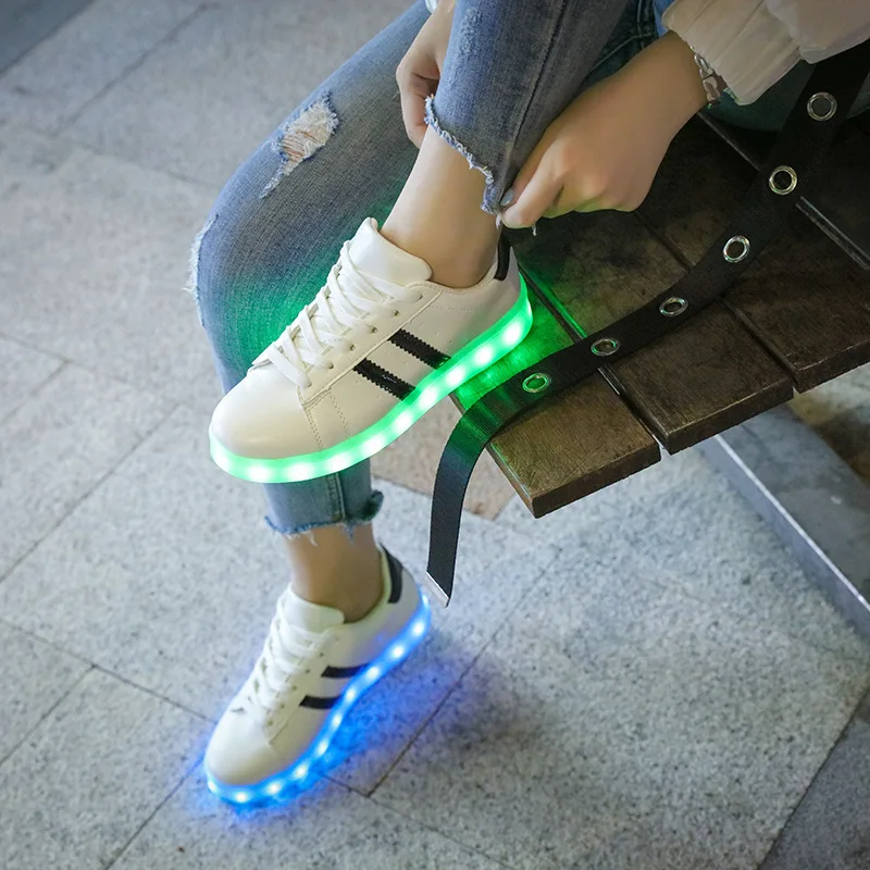7 ipupas, Размеры 25-44, черно-белые светящиеся кроссовки, USB, детская обувь со светодиодной подсветкой, светильник для детей, для мальчиков и девочек, растущие кроссовки