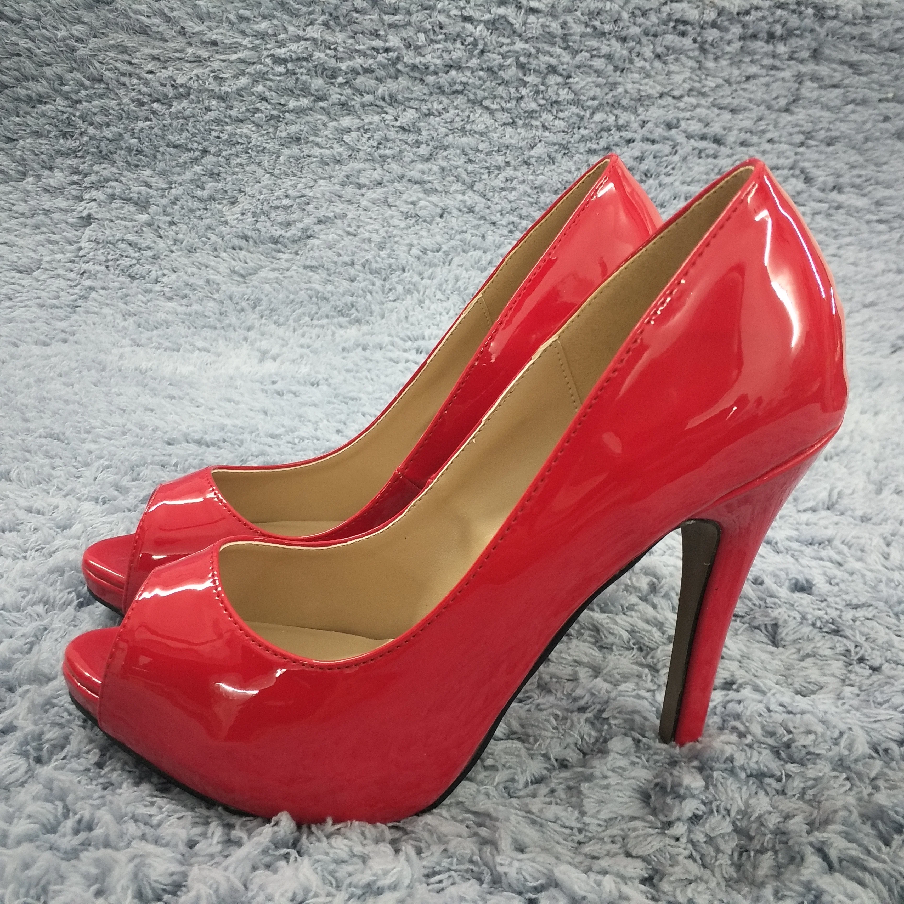 Женские туфли лодочки на тонком высоком каблуке пикантные вечерние с открытым