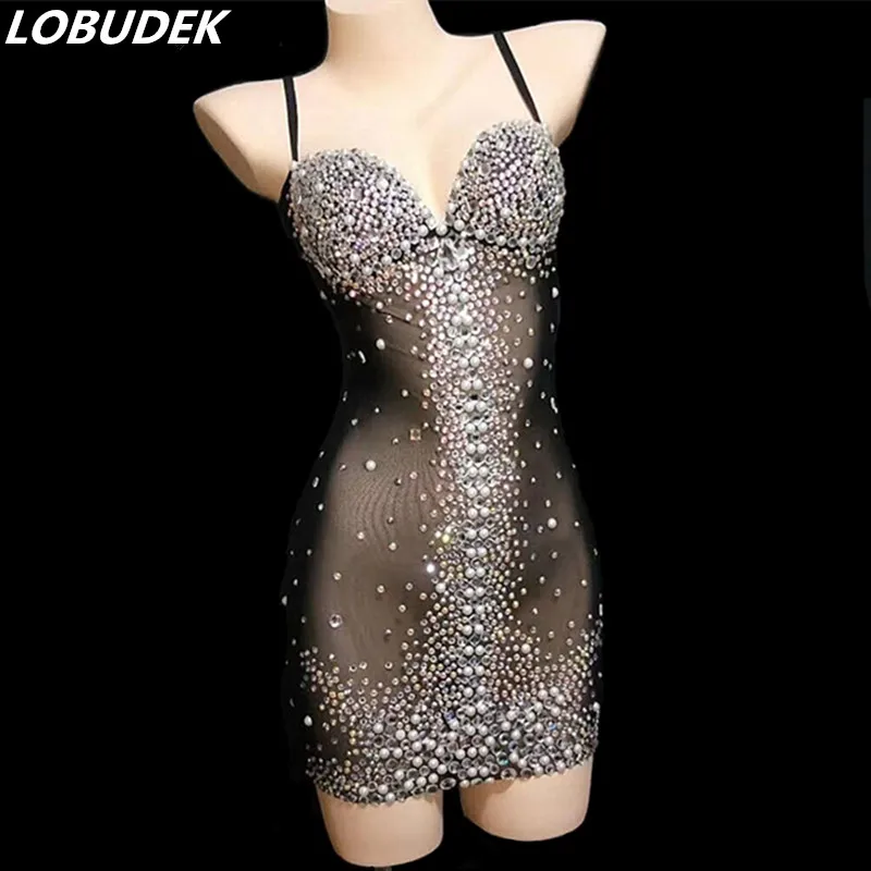 Прозрачное платье в черную сетку с цветными жемчужинами Женский костюм для