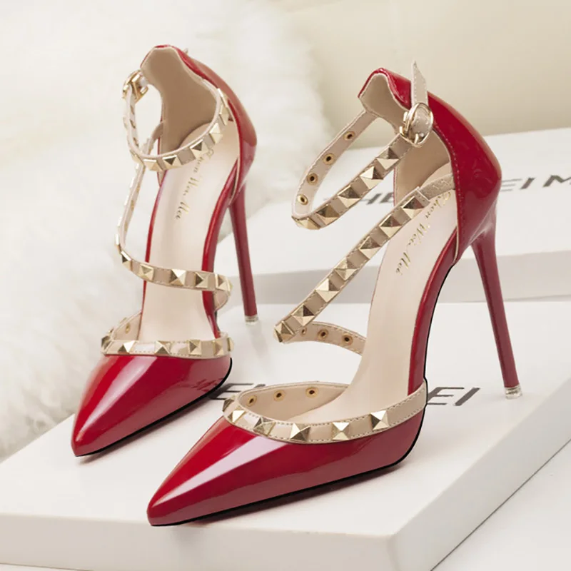

USHINE new sexy summer shoes sandals woman pumps rivet patent leather woman high-heeled shoes high heels ballroom dance shoes