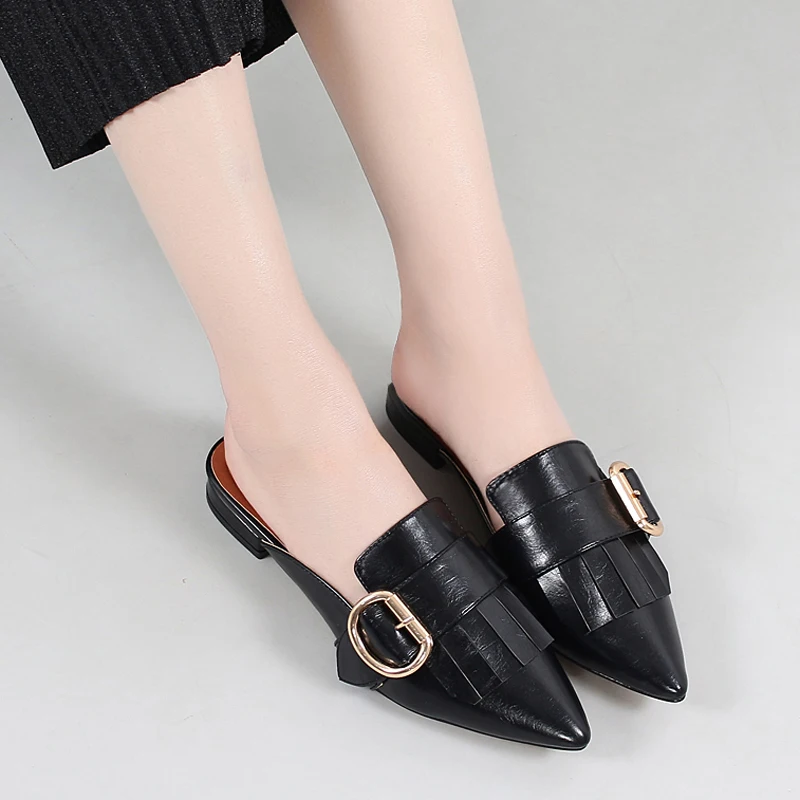 Дизайнерские женские мюли с кисточками Сандалии острым носком Шлепанцы пряжкой