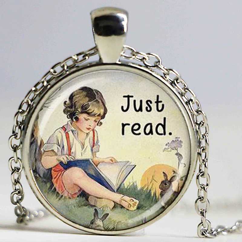 Только что прочитали ожерелье с подвеской в виде книги книга Ювелирные изделия