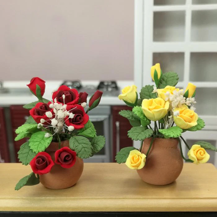 

A01-X484 children baby Toy 1:12 Dollhouse mini Miniature rement Doll accessories flower Yellow red rose 1pcs