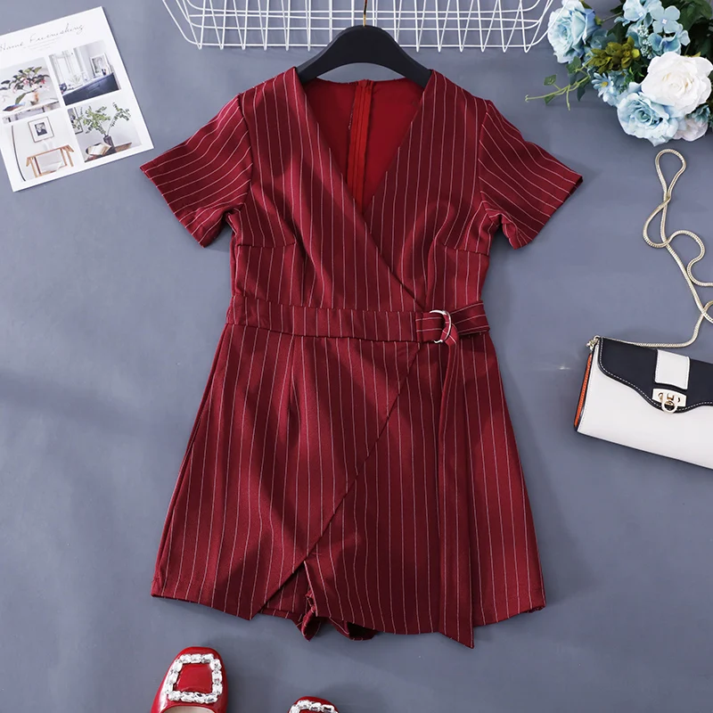 Женский комбинезон ALPHALMODA с v-образным вырезом и высокой талией асимметричный