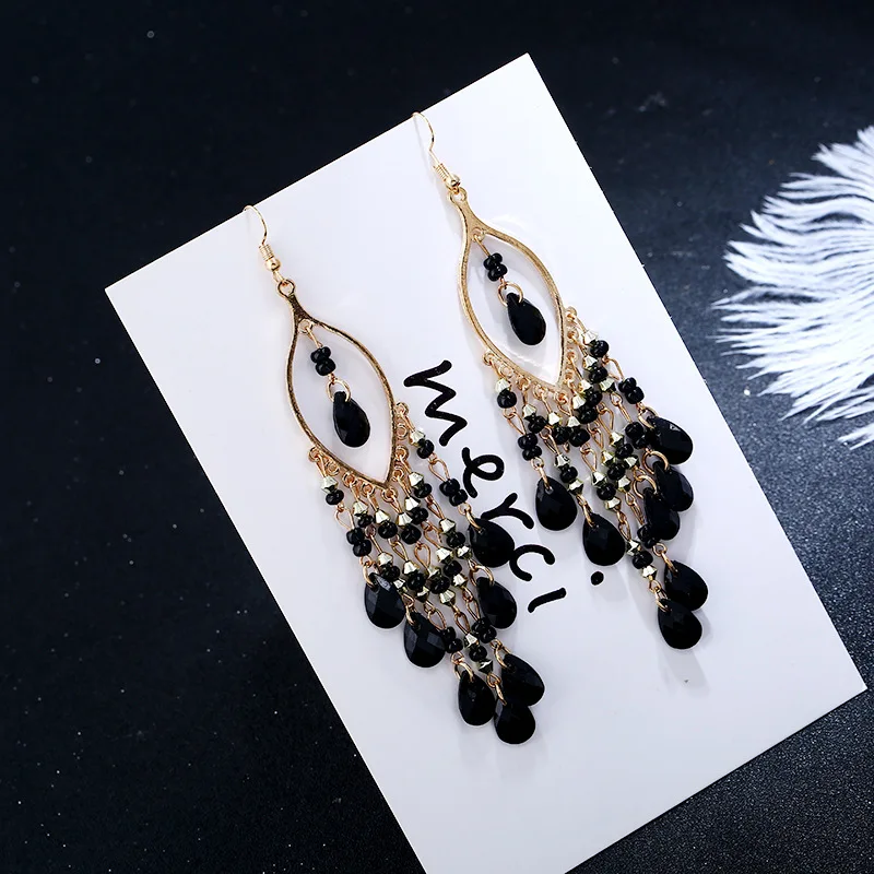 

2018 New Bohemian hand-made ear studs vintage alloy earrings fall and winter long fringed pendant Earrings For Women Jewelry