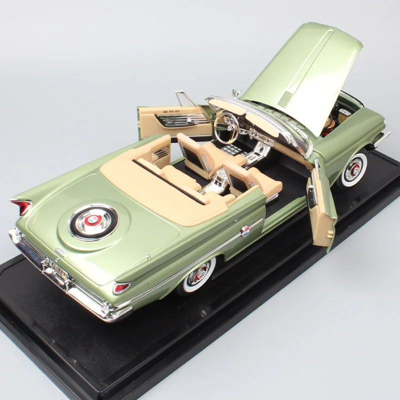 Брендовые винтажные Большие весы для автомобиля 1:18 бренды 1960 Chrysler 300F Lancia thema металлические модели автомобилей Diecasts& Toy транспортные средства miniaturas