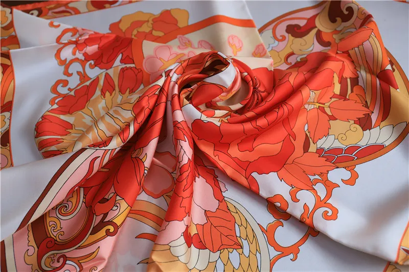 Саржевая ткань из чистого шелка Высококачественная шелковая для шарфов