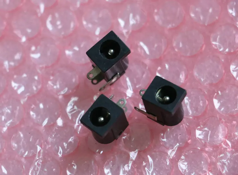 Номер для отслеживания 20 шт./лот сделай сам штепсельная вилка постоянного тока 5