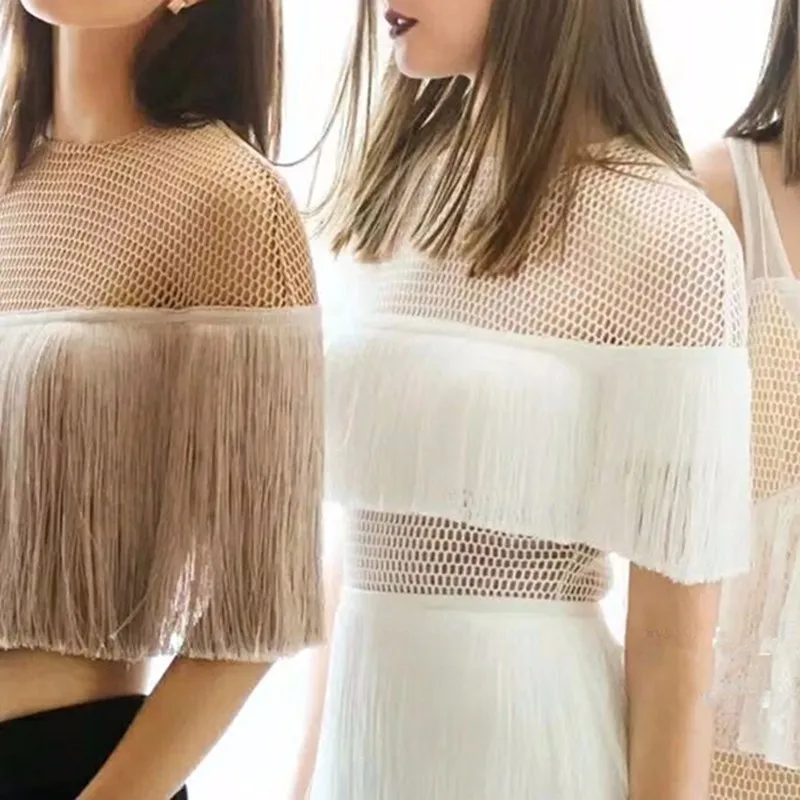 Женская футболка с кисточками TWOTWINSTYLE летняя коротким рукавом и высокой талией