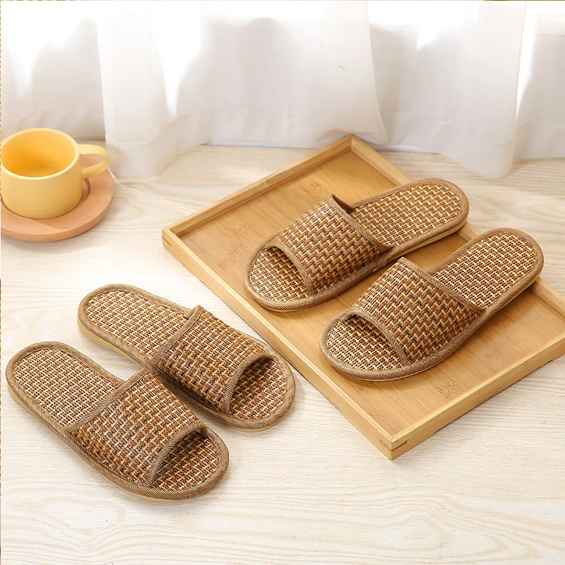 

Niaahinn Hospital slippers Clean Surgical Sandal Surgical Shoes Ultralite Nursing Clogs Tokio Super Grip Non-slip medical shoes