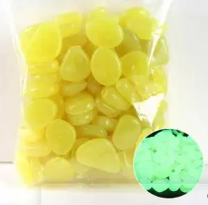 Yellow 50/100 шт светится в темноте садовые камни свечения камней камни для дорожек дорожки сада Патио газон шланг для полива огорода, двора, декор светящийся камень - Цвет: Yellow