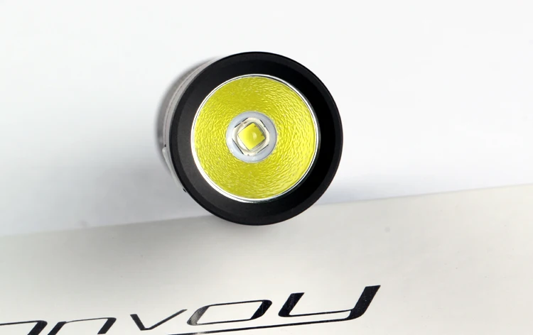

Convoy S9 flashlight , XM-L2 inside,1400mA,with micro USB charging port