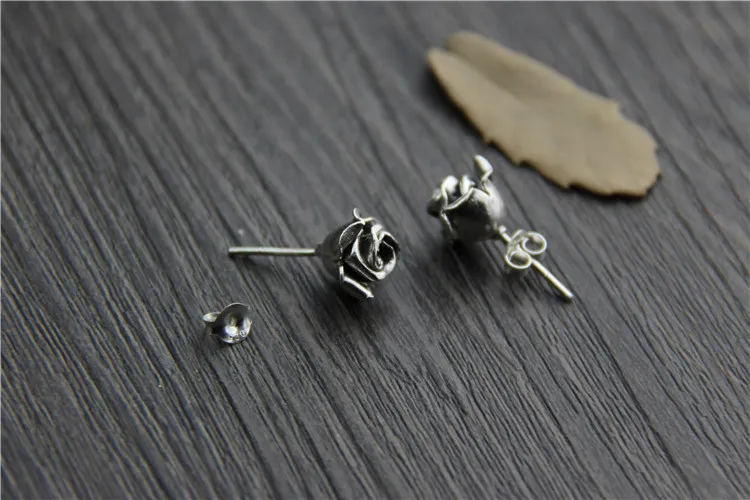 Серьги гвоздики из серебра 100% пробы с цветком розы|Серьги-гвоздики| |