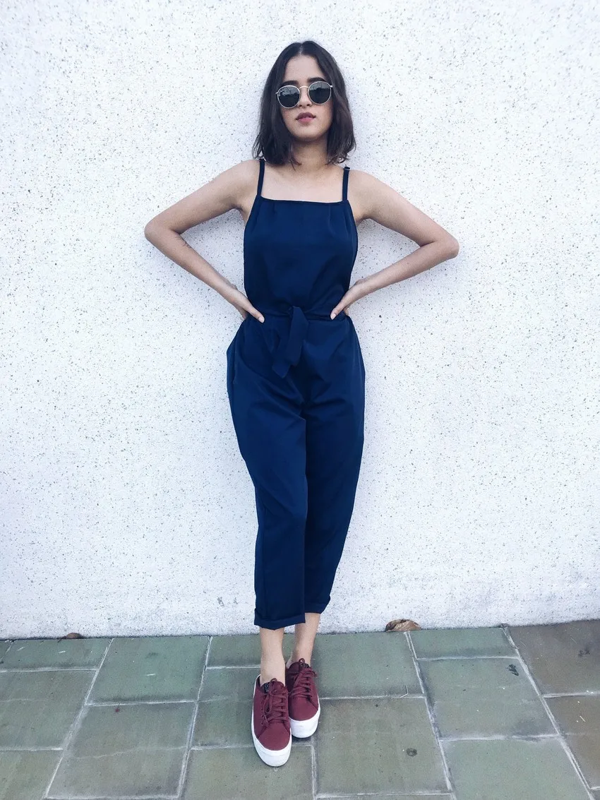 Женский комбинезон на бретельках бандажный большого размера без рукавов