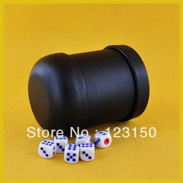 

DC-020 Black Plastic Dice Cup in good quality