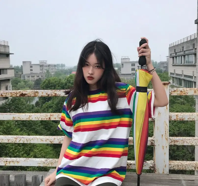 

Rainbow hit color stripes short sleeve t-shirt