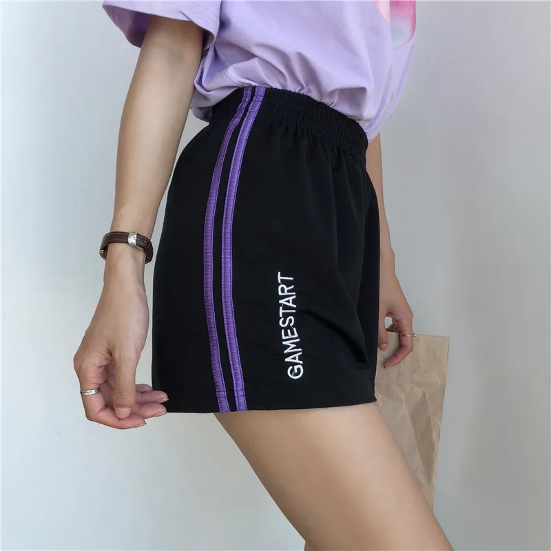 purple Шорты с вышитыми буквами в Корейском стиле, милые свободные женские шорты в полоску с эластичной резинкой на талии, женские шорты с карманами, летняя Новинка, модная милая девушка - Цвет: purple