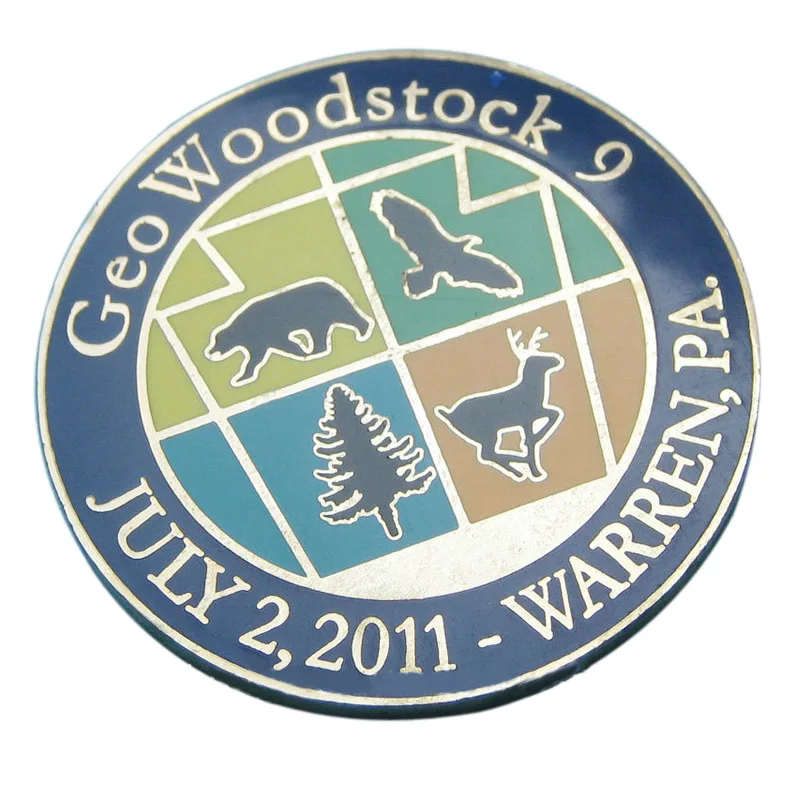 

Изготовленная на заказ металлическая монета с эмалью