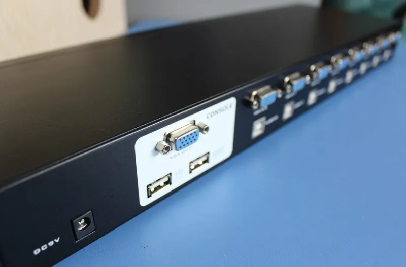 Автоматический переключатель KVM на 8 портов USB 2 0 с синхронным режимом кнопкой Hotkey