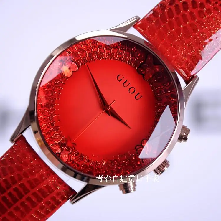 Hublot big bang женские часы. Часы bering 10736-446. Apple watch product red. Red watch. Часы наручные александр.