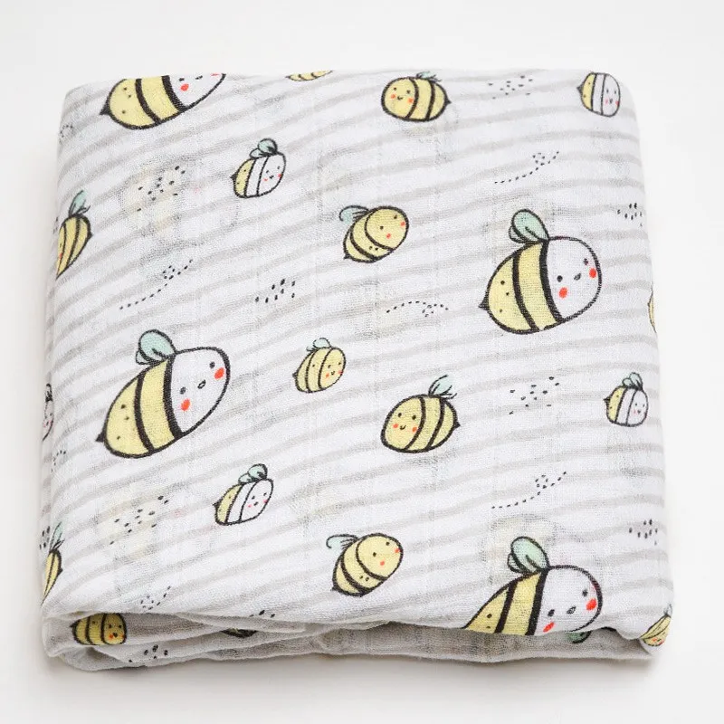The bees Высококачественные муслиновые пеленальные одеяла для новорожденных, мягкие бамбуковые хлопковые муслиновые пеленки, детское банное полотенце, детская кровать, детские вещи - Цвет: The bees