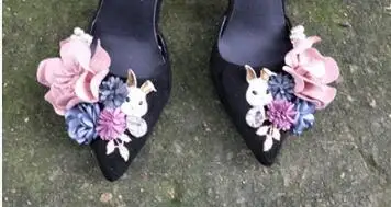 thick heel 8cm Пикантные женские туфли-лодочки с острым носком на высоком каблуке, украшенные милыми кроличьими цветами Летние босоножки на тонком каблуке женские модельные туфли Роскошные вечерние туфли - Цвет: thick heel 8cm