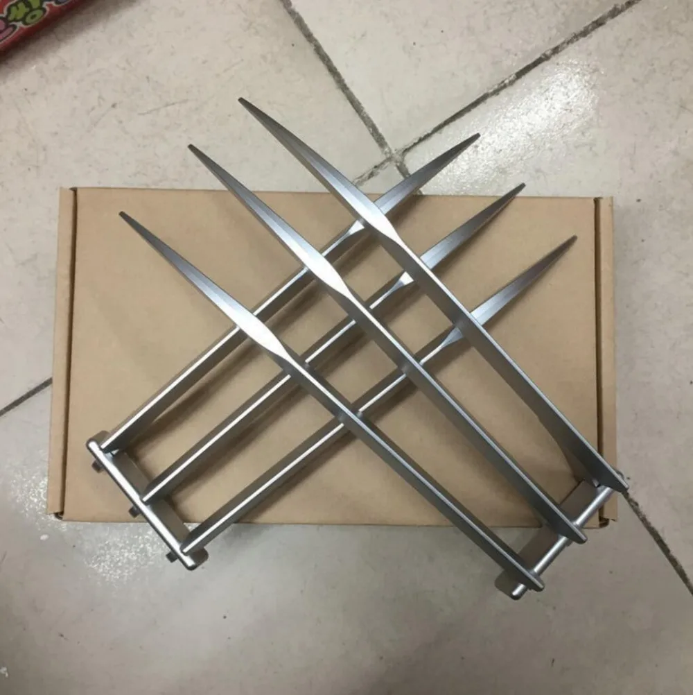 New 2pcs/pair X-Men Cosplay Weapons Wolverines Logan Blade ABS Claws Paw 1:1 Cosplay Prop Super Hero Cosplay Weapons