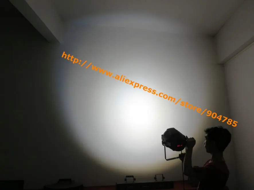 Фото Бесплатная доставка 4 шт./лот оптовая цена 120 Вт COB Led Par64 Par Light DJ сценический эффект Бесплатная доставка 4 шт./лот оптовая цена 120 Вт COB Led Par64 Par Light DJ сценический эффект