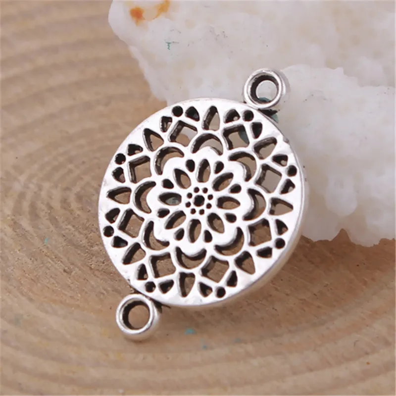 Соединители DoreenBeads из цинкового сплава круглые серебряные шармы в форме цветка